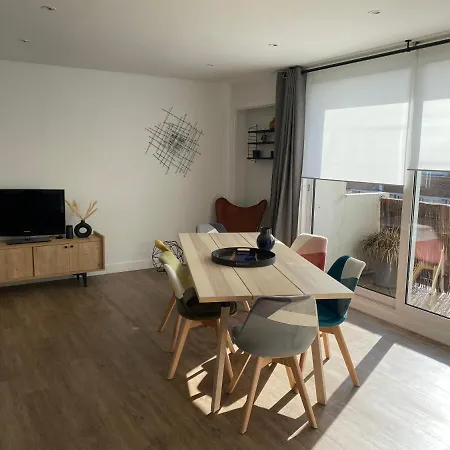 Situe En Centre Super Lumineux * ダンケルク